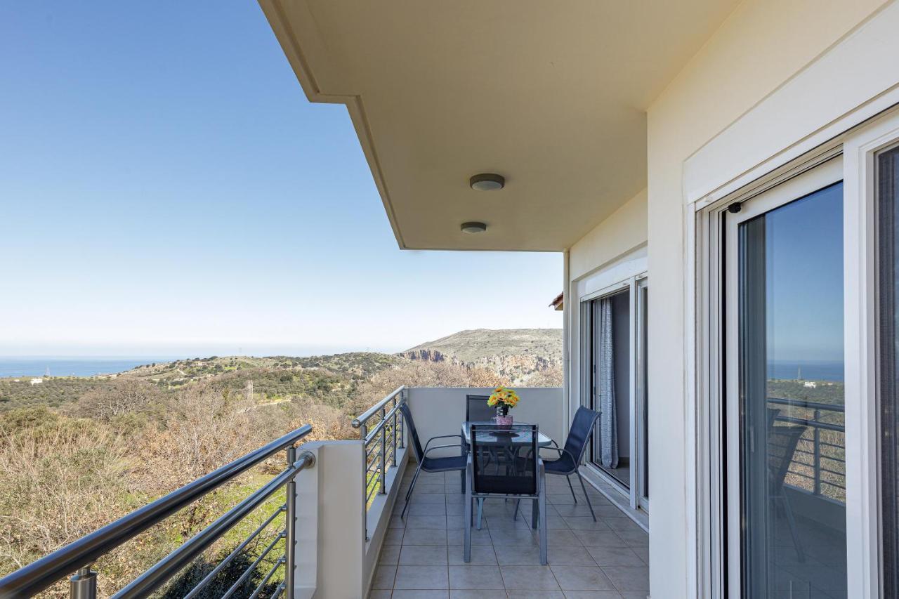 Vourvahis Seaview Apartments Karoti  Екстер'єр фото